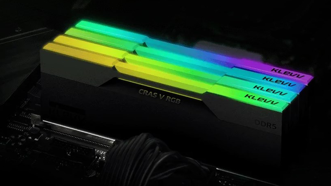 KLEVV CRAS V RGB vs KLEVV Bolt V DDR5 Review