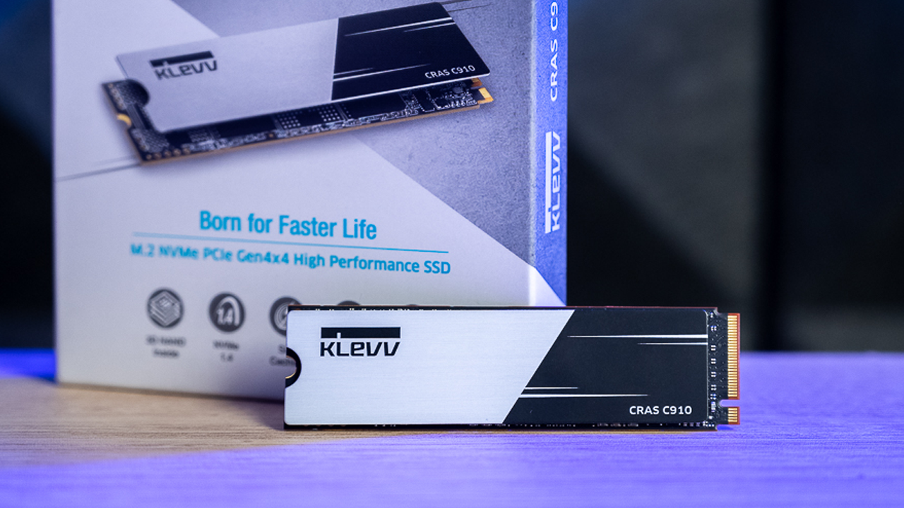 KLEVV科赋CRAS C910 PCIe 4.0 SSD测评：附赠铝制散热片，性能超预期